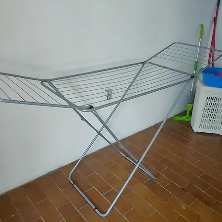 Industrija Apartment *