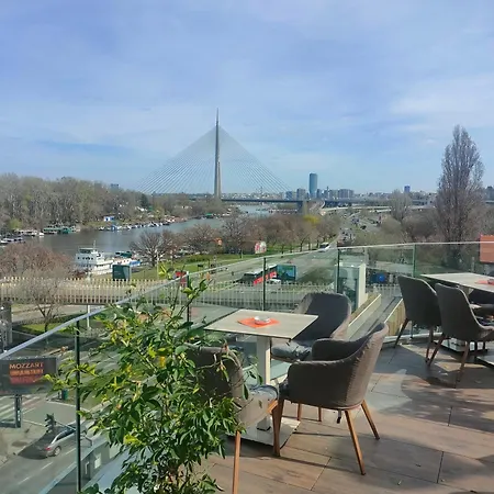 Διαμέρισμα Industrija